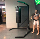 Стійки та кріплення для груш